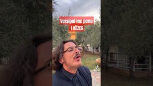 Kjo video eshte super lot🤣 Versioni me perle i KËZES😍  #pisk #funny #kezia